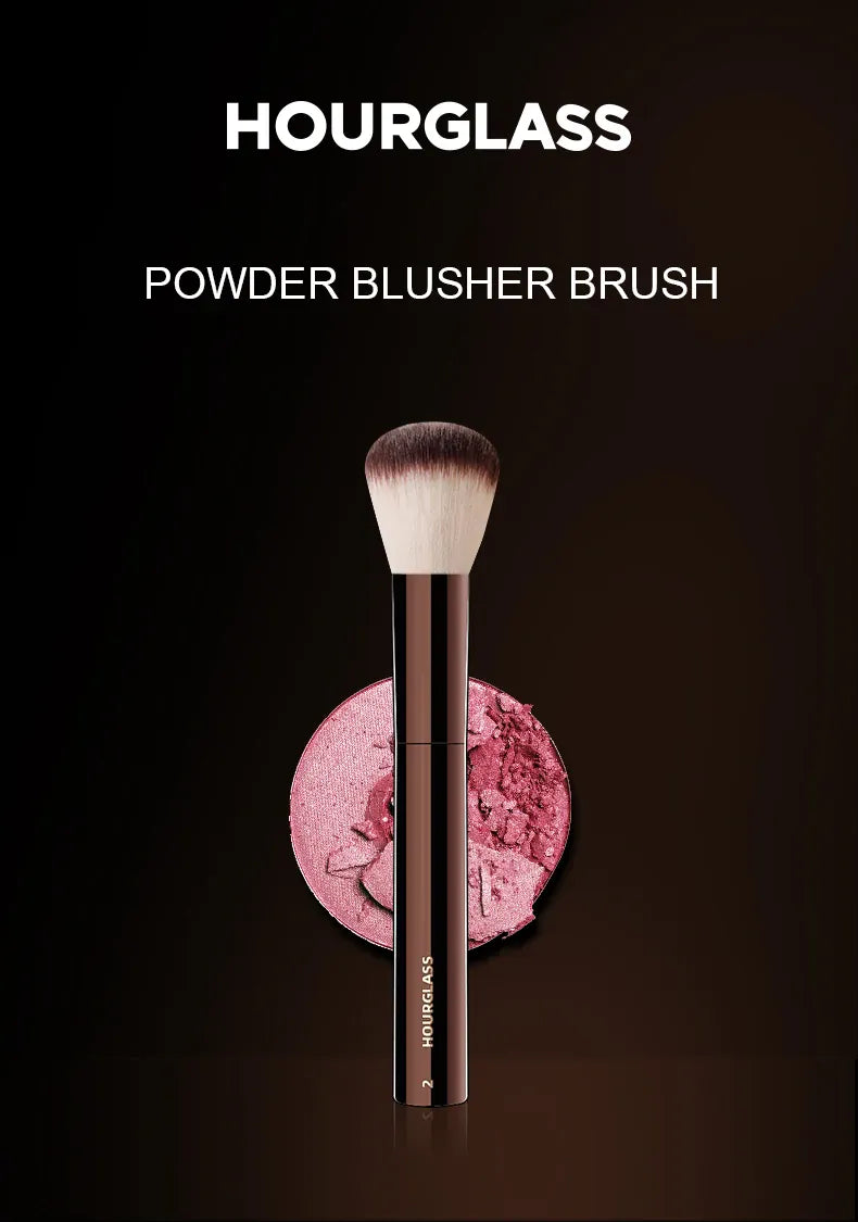 KissICON 02 KissIcon Hourglass No2 Foundation Blush Brush - Soft