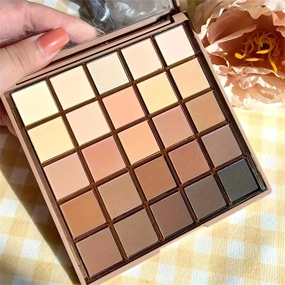KissICON 04 💋 25 Color Eyeshadow Palette - Long Lasting