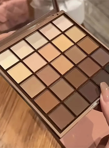 KissICON 04 💋 25 Color Eyeshadow Palette - Long Lasting