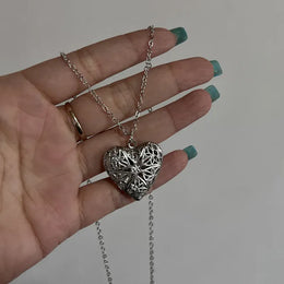 KissICON 04 Romantic Heart Locket Pendant Openable Female Silver Color Stainless Steel Photo Frame Charm Necklace for Women Men Jewelry Gift