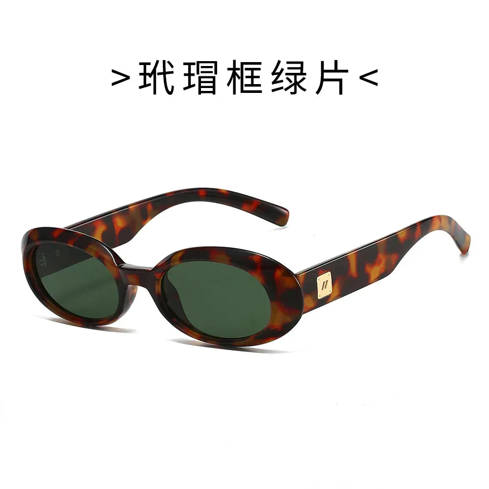 Dropshipman 05 / with box Classic Oval Sunglasses – Minimalist Retro Style