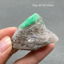 KissICON 100% Natural green emerald mineral gem-grade crystal specimens stones and crystals quartz crystals