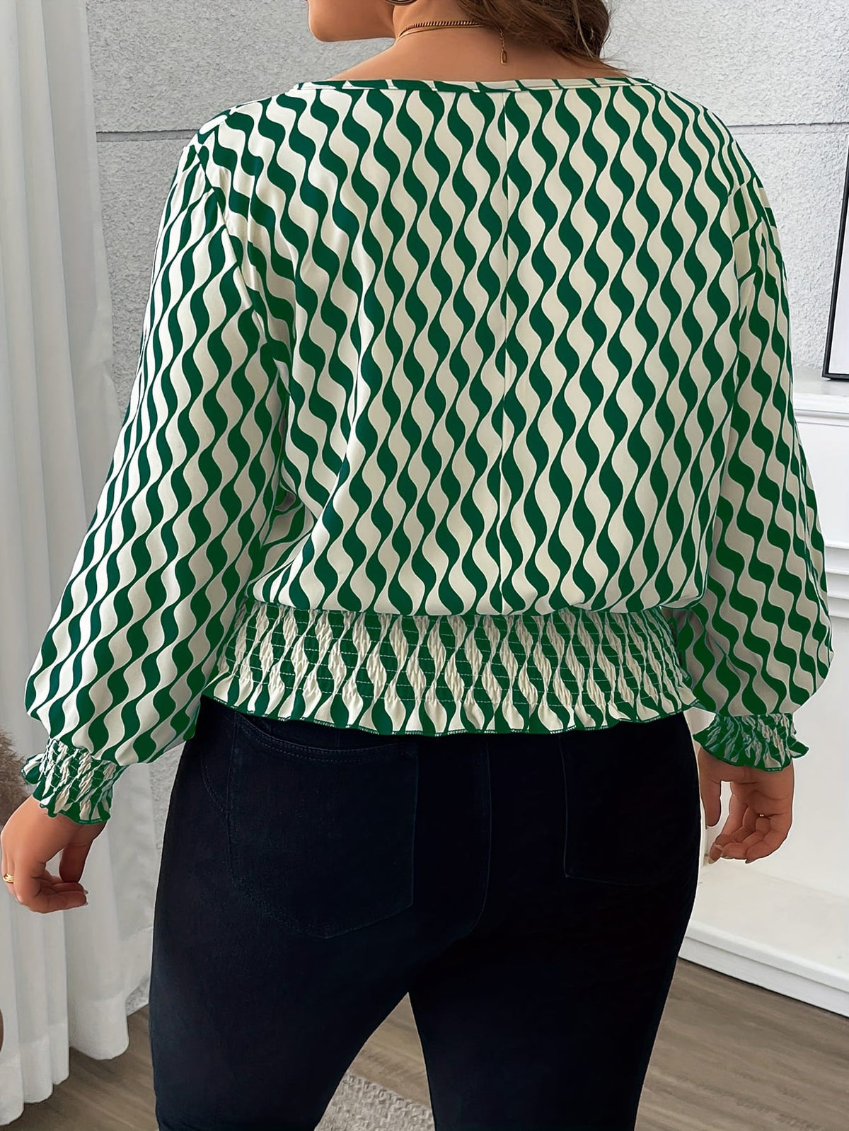 KissICON 100% Polyester Elegant Plus Size Blouses for Women - Crew Neck Shirred Oversized Woven Print Shirt with Non-Stretch Fabric for All Seasons