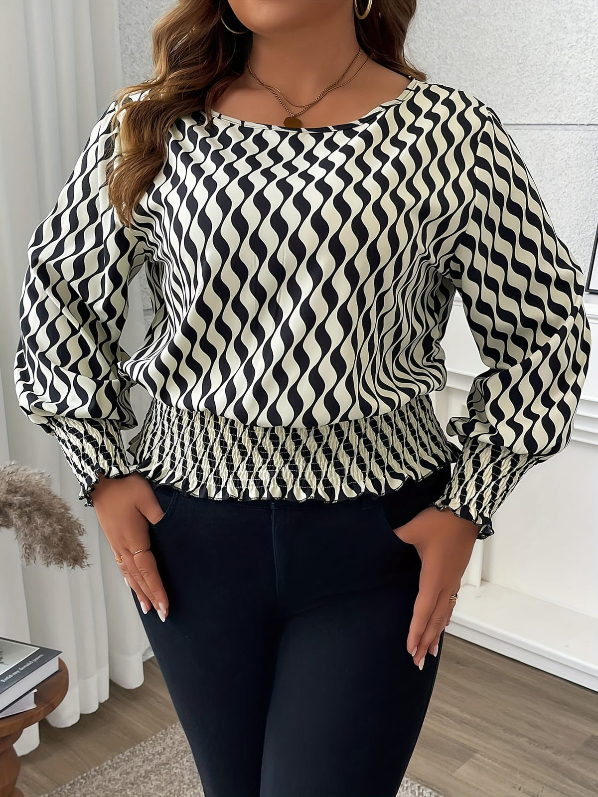 KissICON 100% Polyester Elegant Plus Size Blouses for Women - Crew Neck Shirred Oversized Woven Print Shirt with Non-Stretch Fabric for All Seasons