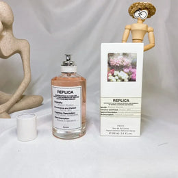 KissICON 11 KissIcon Perfume Long Lasting Floral Pheromone Scent