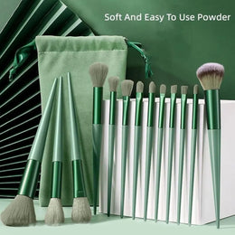 KissICON 💋 13 Piece Makeup Brush Set - Soft