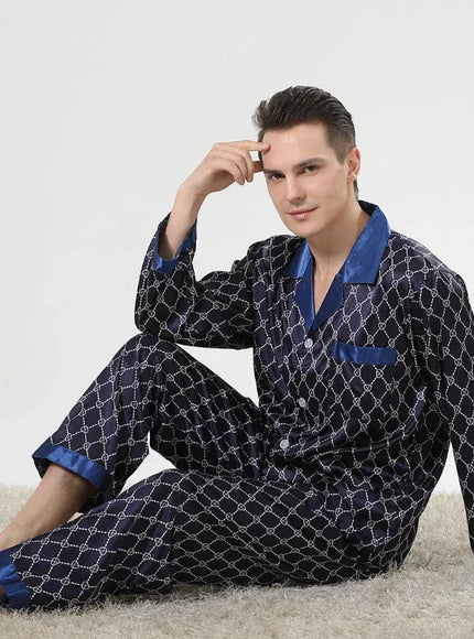 KissICON 130 / L 55-65 KG Luxurious Silk Satin Mens Pajama Set