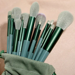 KissICON 13pcs green bag KissIcon Pro Makeup Brushes Set - Complete Eye