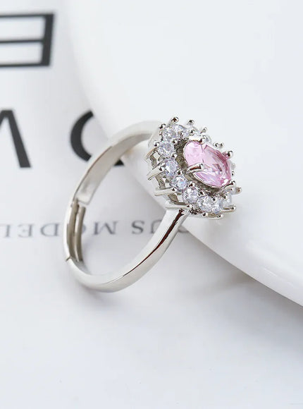 KissICON 17 / resizable Kissicon Lady Blue Crystal Bridal Ring –