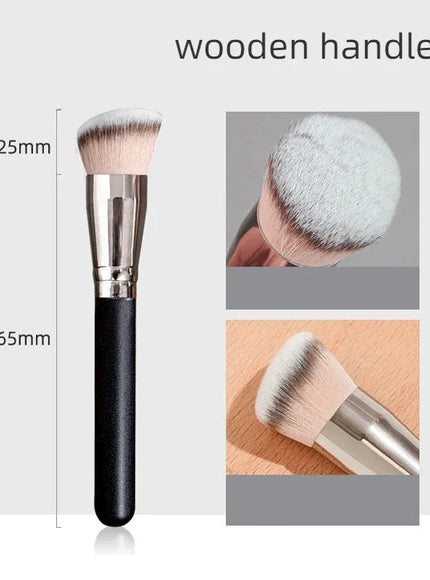 KissICON 170Foundation Brush KissIcon Angled Foundation Concealer Brush - Seamless