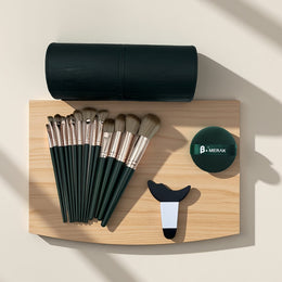 KissICON 17pc Green Pro Makeup Brush Set – W Storage