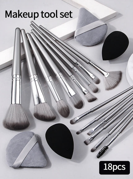 KissICON 18-Piece Makeup Tool Set Portable Soft Brushes and