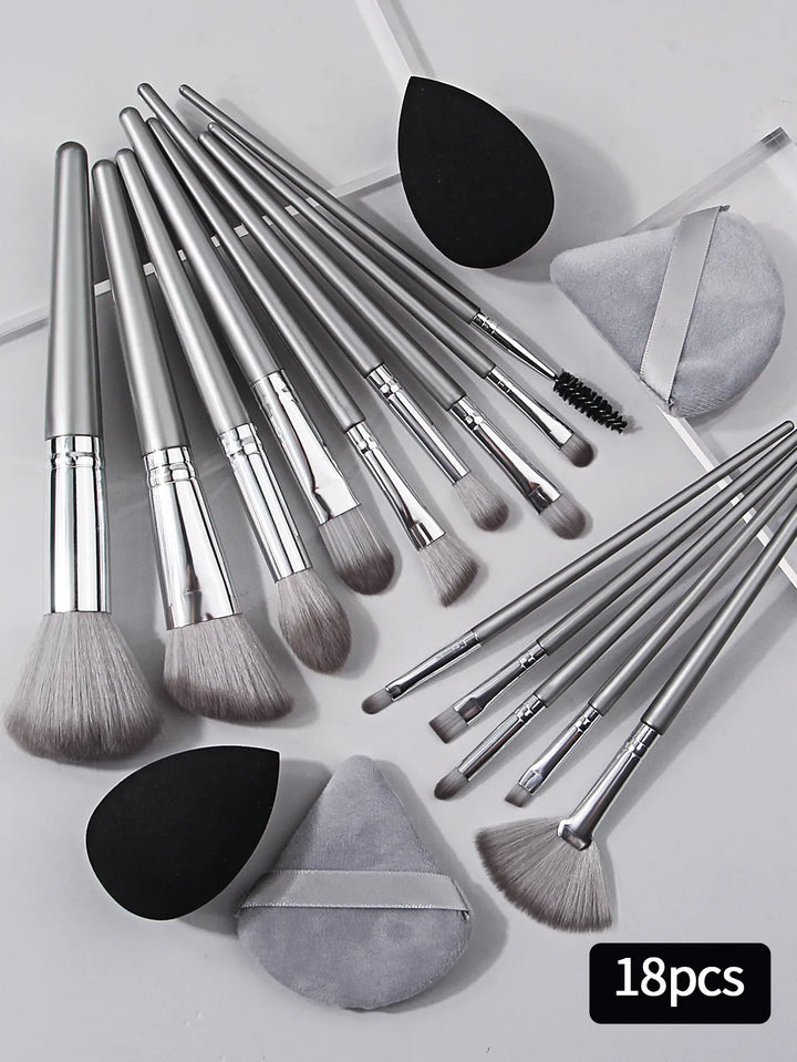 18-Piece Makeup Tool Set Portable Soft Brushes and