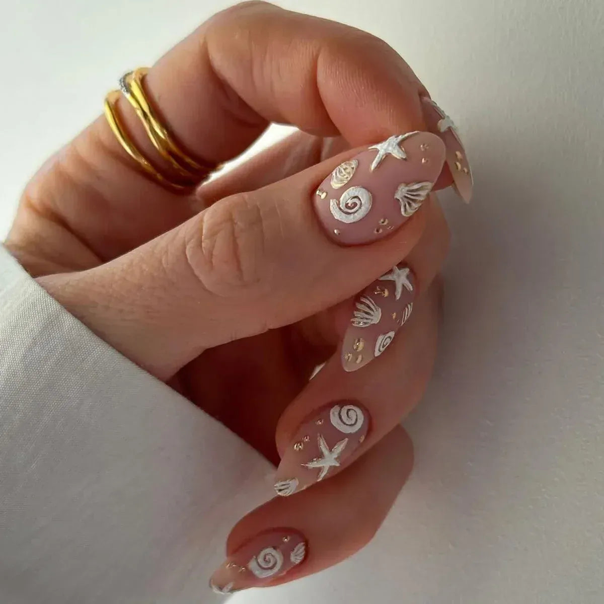 KissICON 19 KissIcon False Nails Press On Almond Flower Bow