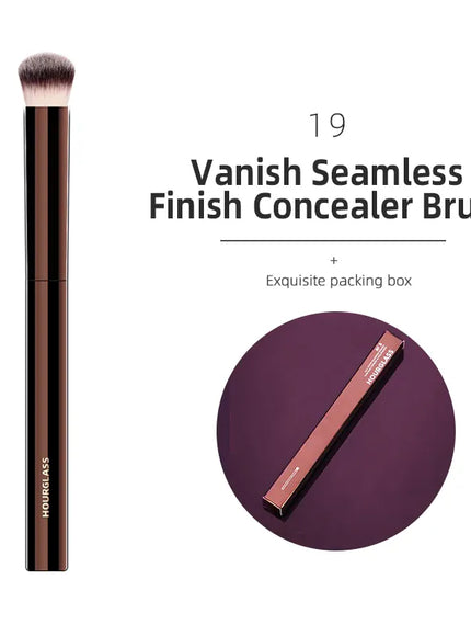 KissICON 19 KissIcon Hourglass Retractable Makeup Brush - All In
