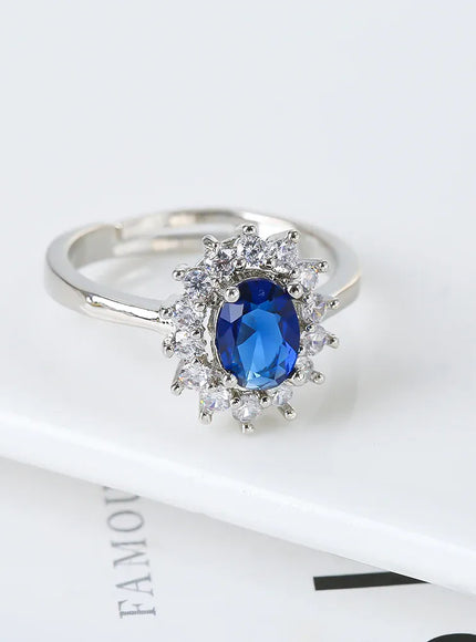 KissICON 19 / resizable Kissicon Lady Blue Crystal Bridal Ring –