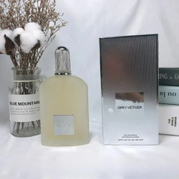 KissICON 1PCS 18 Original Unisex Perfume 100ml Floral Scent Long Lasting