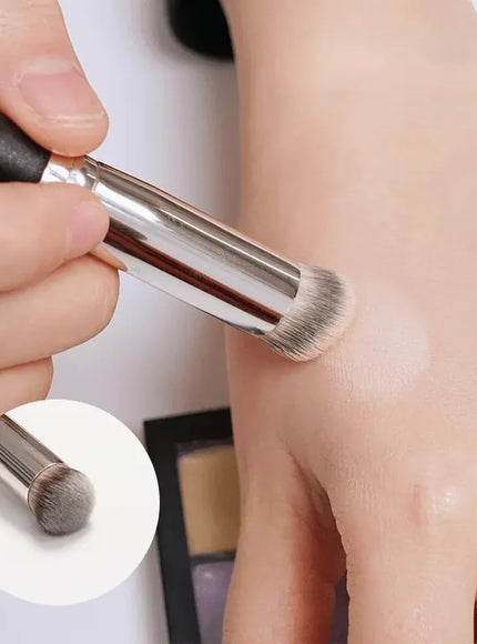 KissICON 2 pcs KissIcon Foundation Concealer Brush Set - Precise Blending