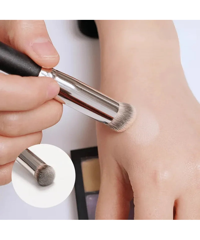 KissICON 2 pcs KissIcon Foundation Concealer Brush Set - Precise Blending