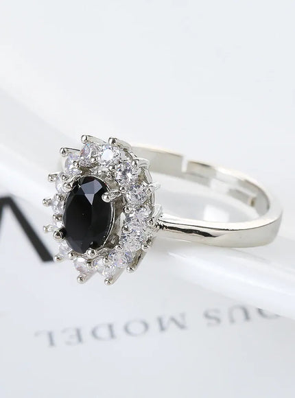 KissICON 20 / resizable Kissicon Lady Blue Crystal Bridal Ring –