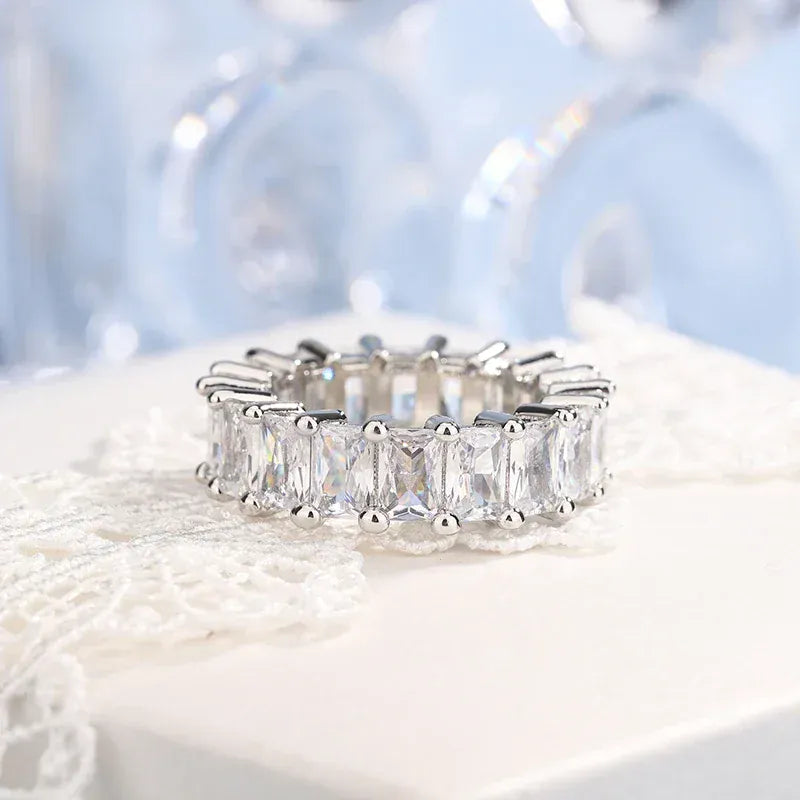 KissICON 2024 New Arrivals Women's Large Zircon Zircon Gold Rings Fashion Wedding Engagement Rings 925 Silve Hip Hop Jewelry