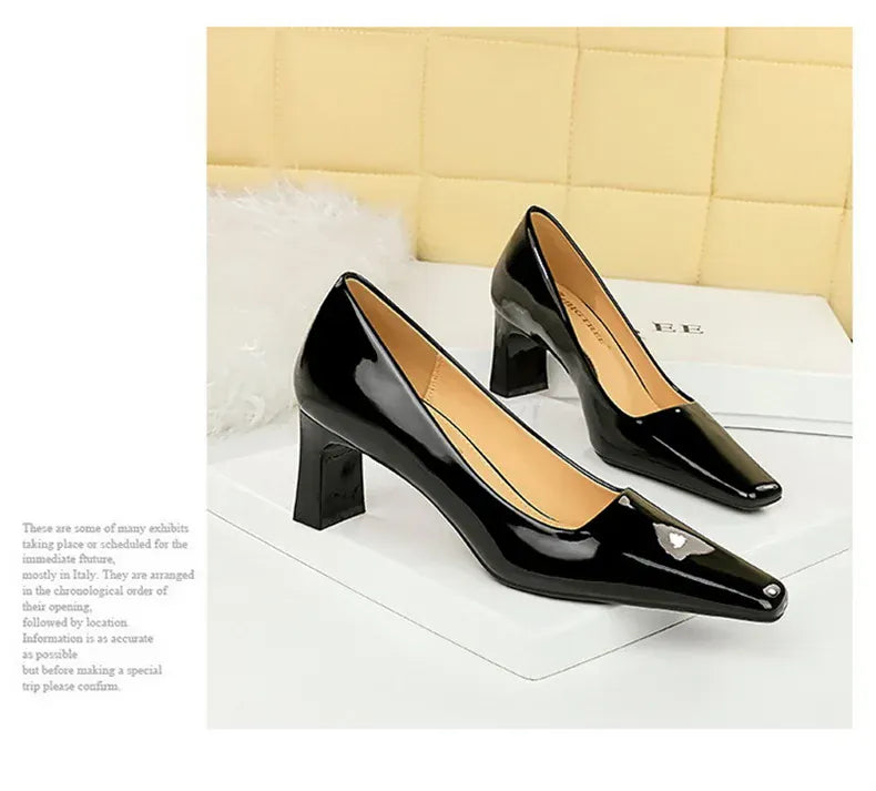 KissICON 2024 Spring Versatile Fashion Shallow Mouth Patent Leather