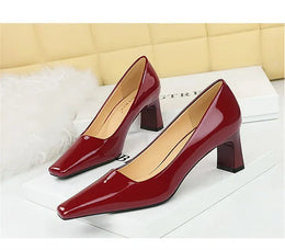 KissICON 2024 Spring Versatile Fashion Shallow Mouth Patent Leather