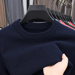KissICON 2025 Diamond Knit Round Neck Mens Casual Fashion Sweater