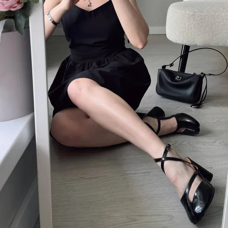 Dropshipman 2025 Tabi Sandals Women Brand Designer Cross Ankle Strap Buckle Slingback Chunky High Heels Elegant Mary Jane Split-toe Shoes