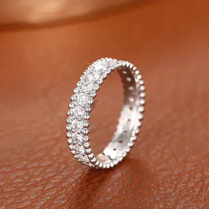 2026 New European and American Full Diamond Geometric Ring for Women's Shining Style French Versatile Fashion Daily Accessories