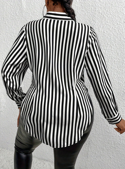 Plus Size - Women'S Plus Size Classic Striped Button- Shirt with Side Slit - Long Sleeve, Black & White Vertical Stripes, Casual Lapel Collar, Non-Stretch Fabric, Perfect for Spring/Summer/Fall Outings, Casual Wear | Classic