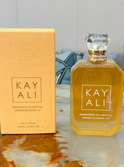 KissICON 24 💋 100ml Womens Eau De Parfum - Long