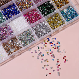 KissICON 24 Grid KissIcon 24 Grids Nail Art Rhinestones - 2/3/4mm