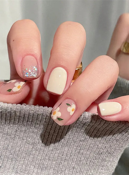 KissICON 24Pcs Full Cover Wearing Reusable False Nails Glitter