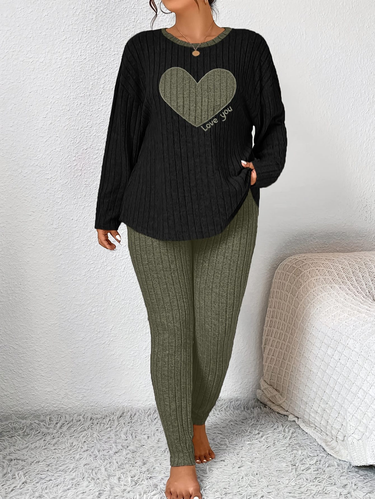 jkthpu-45 2pcs Plus Size Women's Pajama Sets - Heart