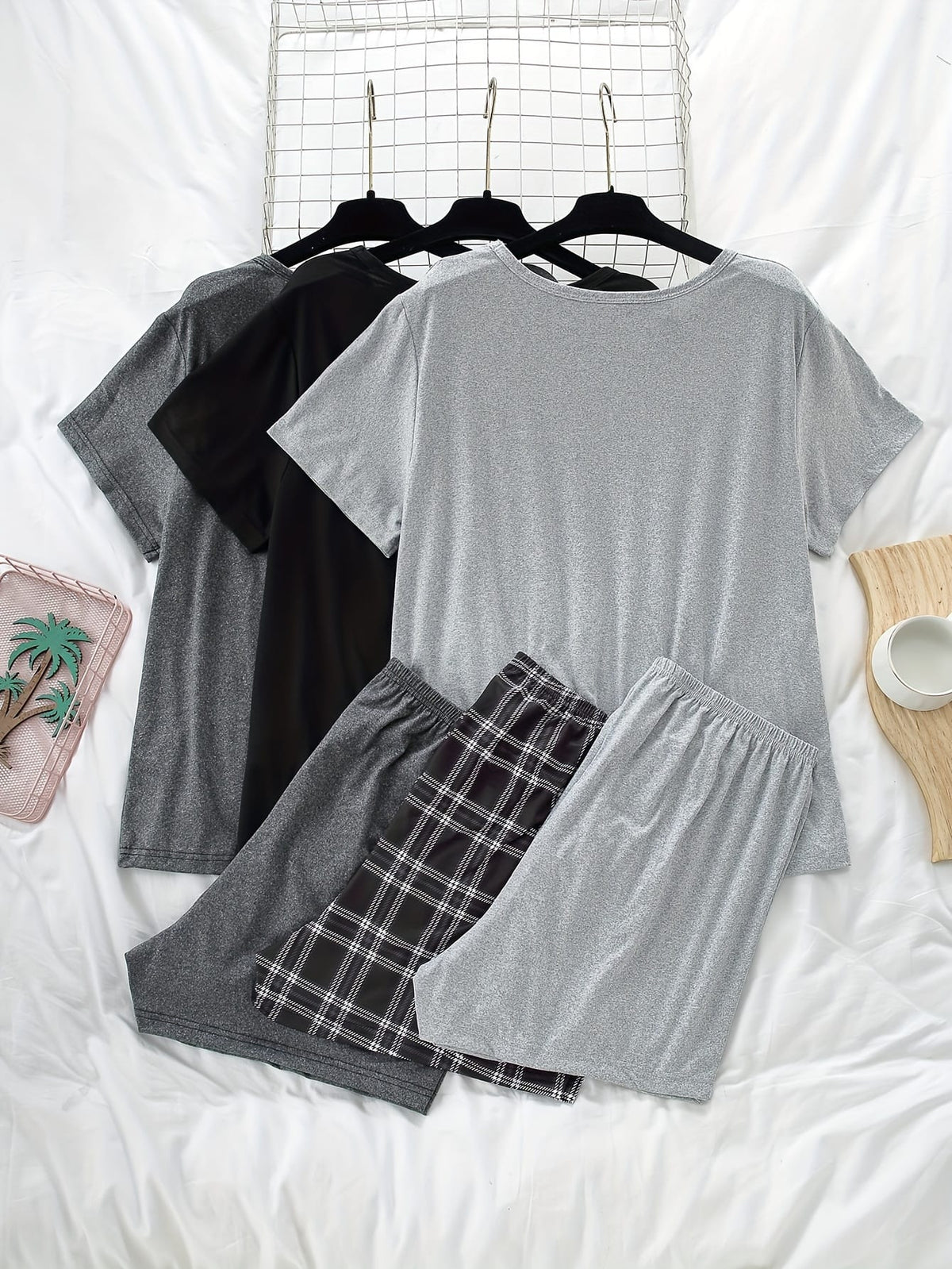 jkthpu-45 3 Sets Women's Plus Casual Pajamas Set, Plus