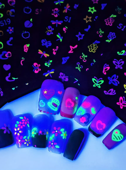 KissICON 30pcs KissIcon 30 Glow In Dark Neon Nail Stickers