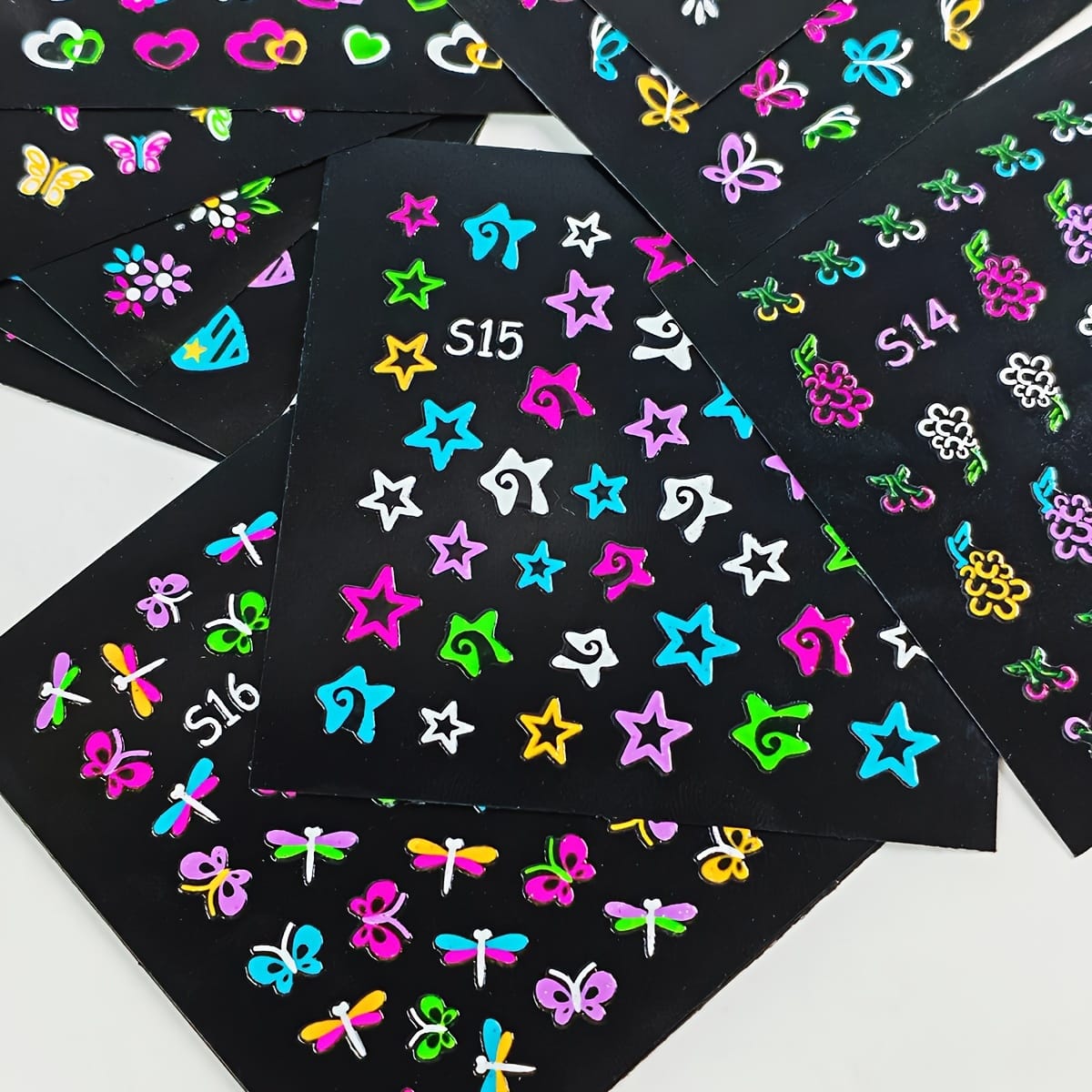 KissICON 30pcs KissIcon 30 Glow In Dark Neon Nail Stickers