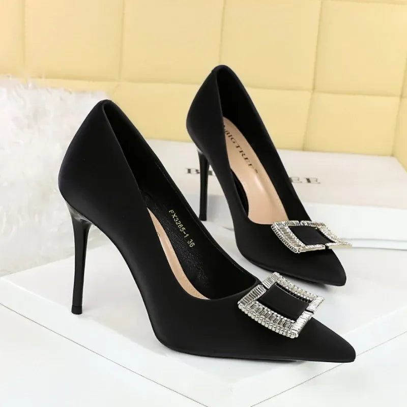 KissICON 3265-K71 Black / 39 / CHINA Fashionable High Heels For Women With Light Mouth