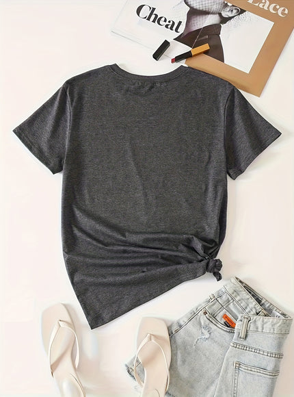 Plus Size Leopard Heart Print T-shirt - Vibrant Short Sleeve Crew Neck Casual Top for Summer & Spring - Soft, Breathable, Relaxed Fit Women's Plus Size Clothing for Everyday Wear