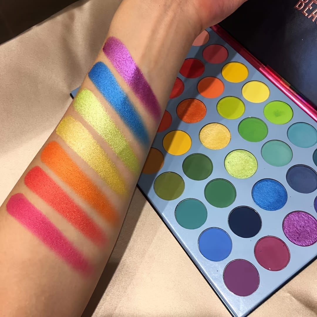 KissICON 39 Colors 39-color Ultra Pigmented Rainbow Eyeshadow Palette Matte