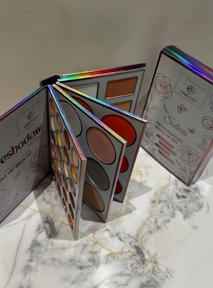 KissICON 45 Deluxe Palette 45 Shades Deluxe Eyeshadow Blush Contour