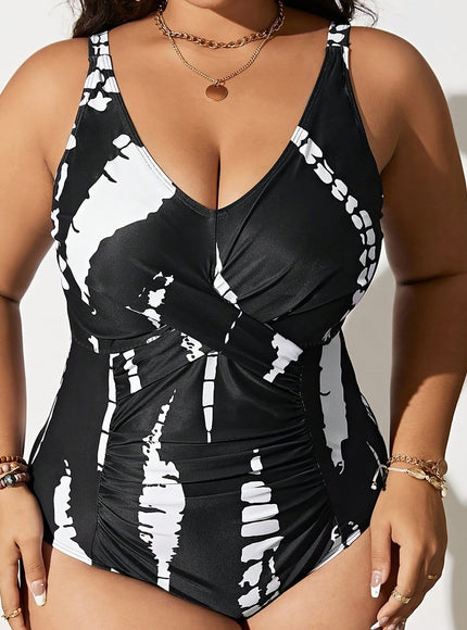 Women's Curve Black White Print Halter Top