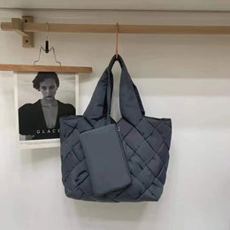 KissICON 5 / 31 15 26 Handbag – 2022winter Down Cotton