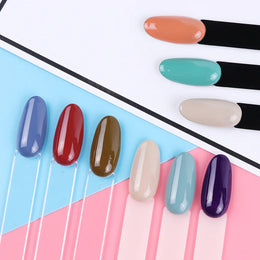 KissICON 💋 50Pcs False Nail Tips Clear Chart Oval