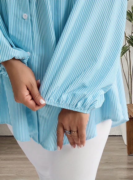 Plus Size, Women's Plus Size Oversized White & Green Horizontal Striped Button- Shirt Jacket-like Blouse - Short Sleeve-like Collar, Wrinkle-Resistant (Machine Washable) H-Line Fit for Year-Round Casual & Dressy Wear (No)