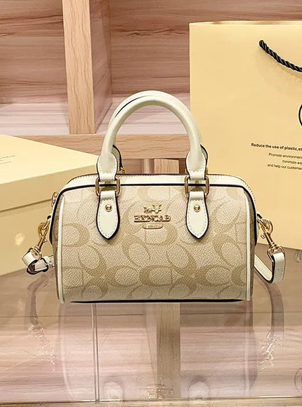 KissICON 8100 / 18-11-13cm Luxe Pillow Chic Shoulder Crossbody – Autumnwinter