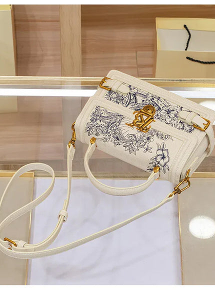 KissICON 8545 white / 21.5-7.5-14cm Women's Handbag – High-end Texture Designer