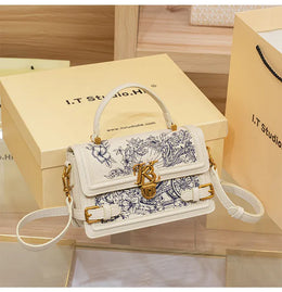 KissICON 8545 white / 21.5-7.5-14cm Women's Handbag – High-end Texture Designer