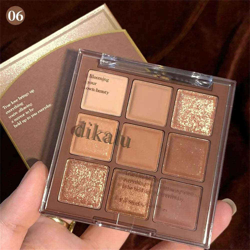 KissICON 💋 9 Colors Glitter Eyeshadow Palette - Waterproof